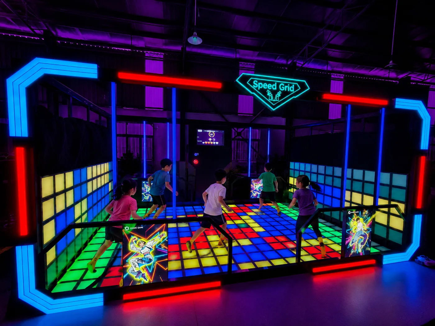 Interactive Challenges at Super Llama Inflatable Park